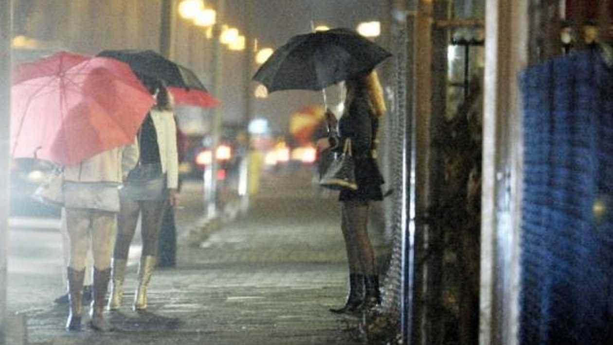 Prostitutes In Utrecht Cost Almost A Million In Subsidies Per YearAmsterdam  Red Light District