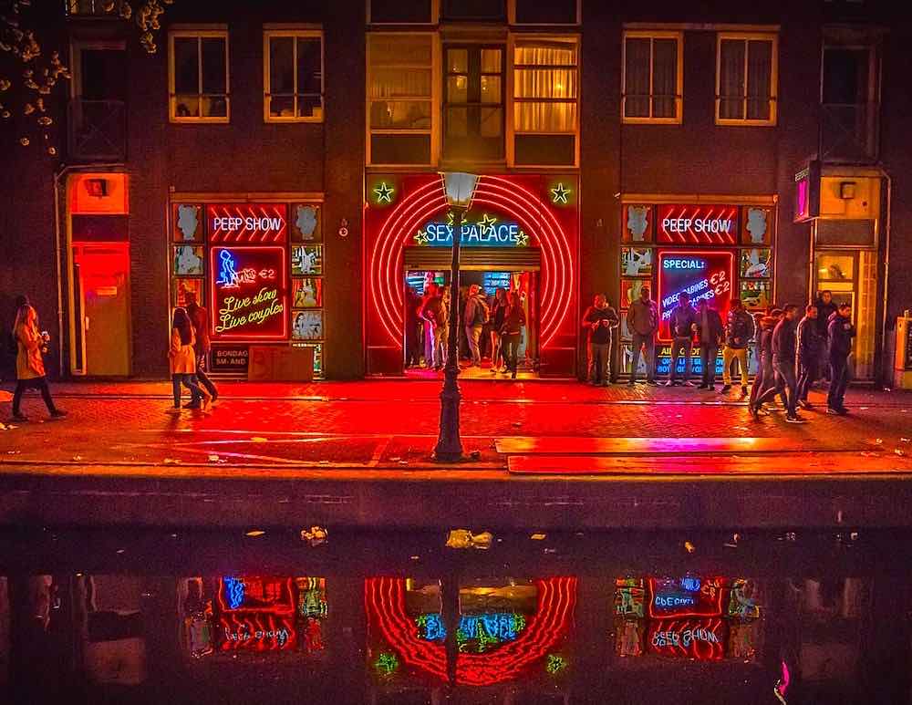 1000px x 773px - Amsterdam Red Light District Stories from a Sex ...