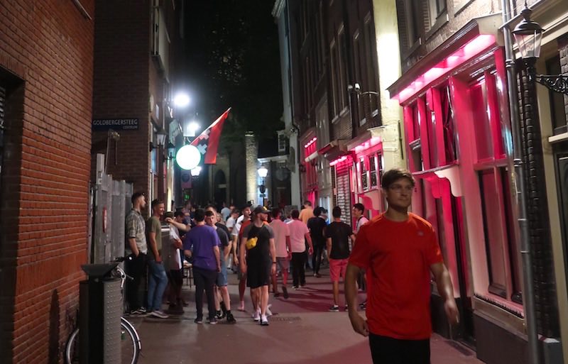 Red Light District Amsterdam: All You Must Know in 2024