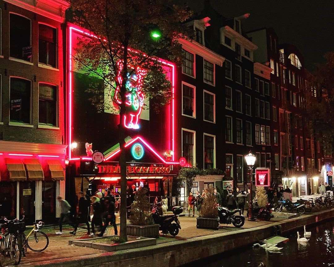 Amsterdam Underground Porn - Casa Rosso Erotic Theatre in Amsterdam's Red Light District |Amsterdam Red  Light District